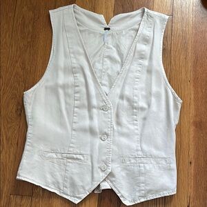 Cream Fitted Buttoned Vest